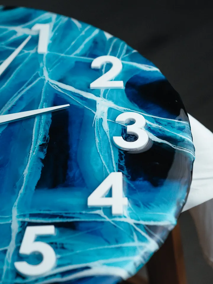 wall clock "Ice of Baikal"