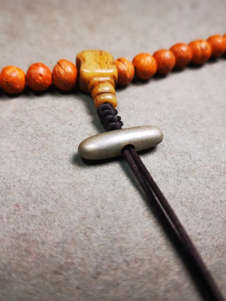 Gandhanra Handmade Tibetan Amulet,Original Vajra Pendant for Mala,Bag Hanging,Prayer Bead Accessories,0.9&quot; × 0.28&quot;