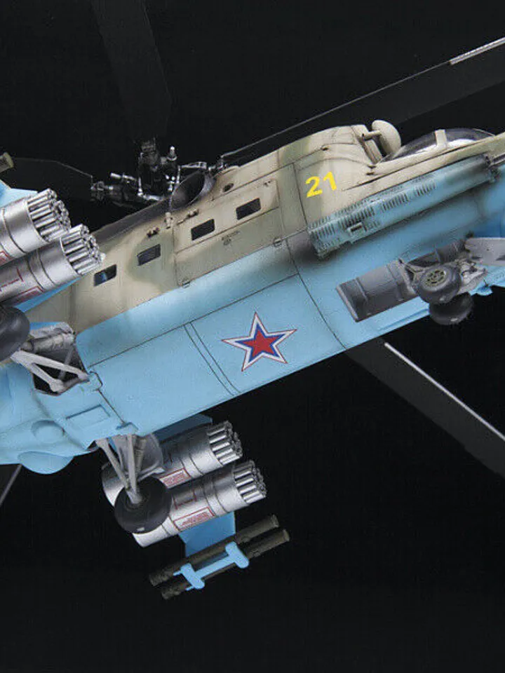 Original Zvezda 4812 Soviet Attack Helicopter MIL MI-24P Plastic Scale Model 1:48 NEW BOX