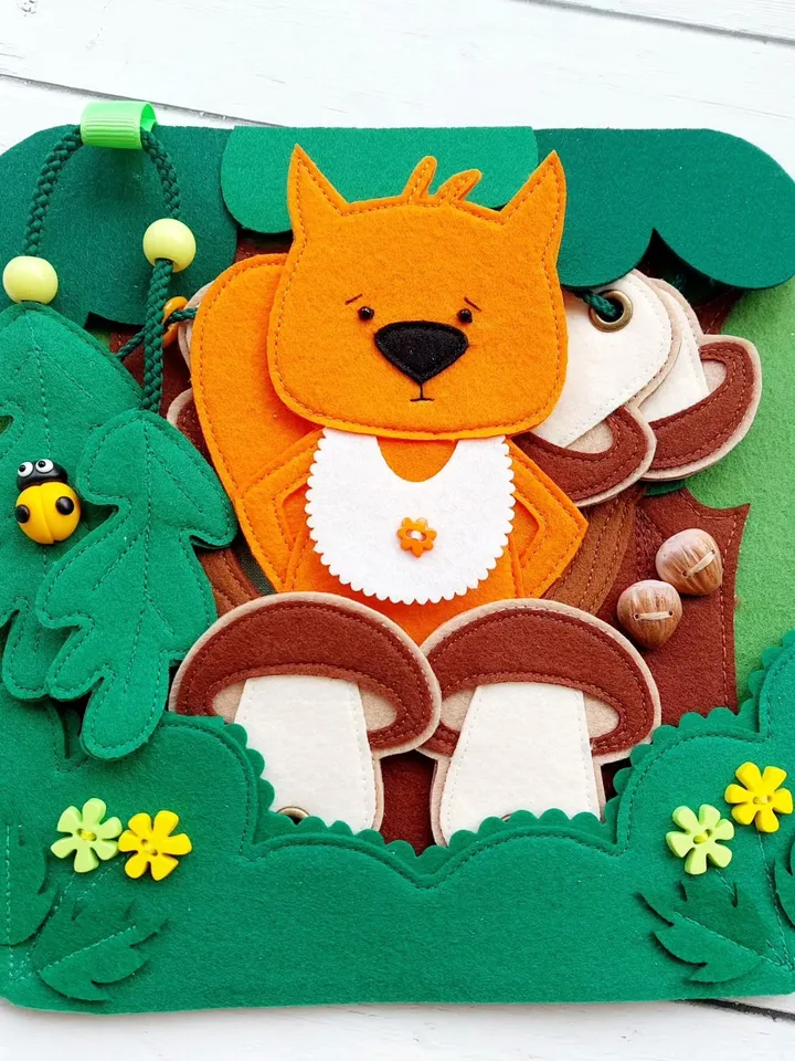 Educational tablets for studying the life of forest animals.