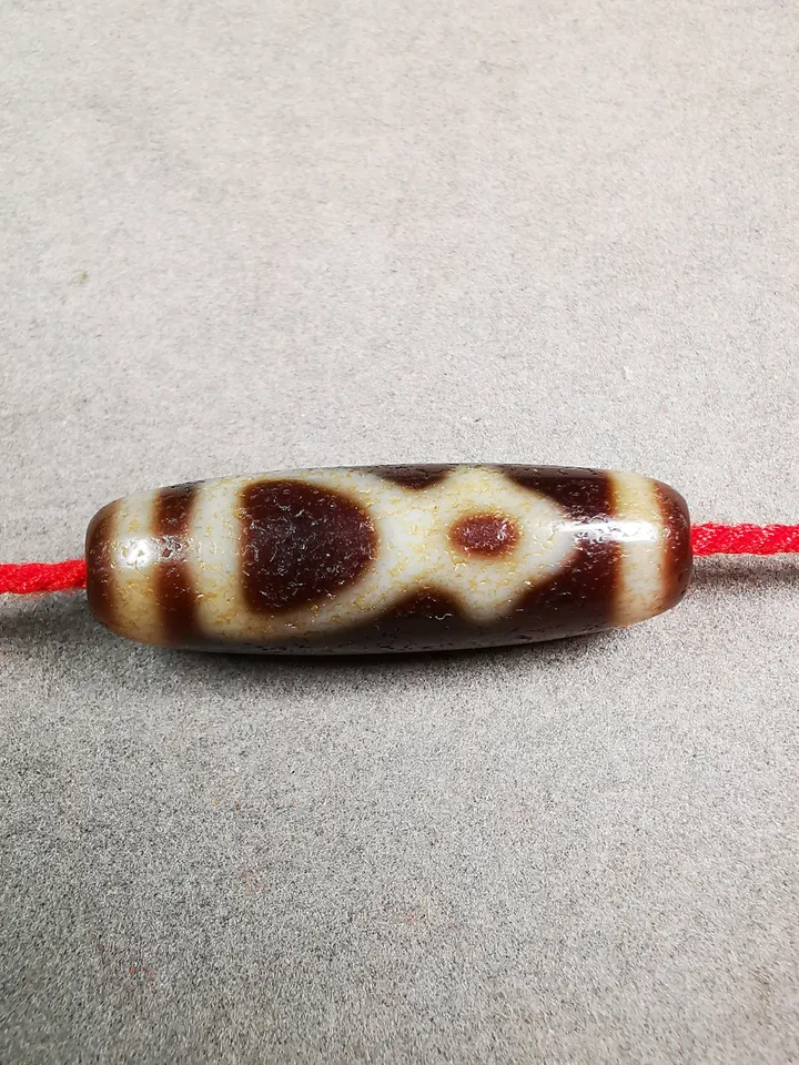 Gandhanra Tibetan Kubera Dzi Bead,Tibetan Chung,God of Wealth Amulet,Small Size 35*11 mm