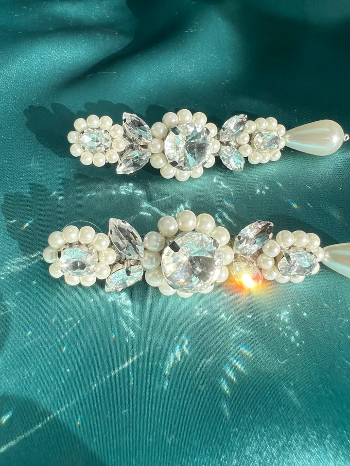 Bridal Pearl Crystal Cameo Earrings
