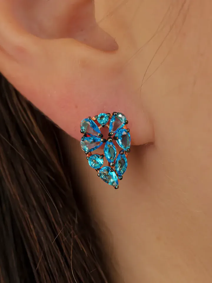 Earrings jewelry Silver gold plated 925 assay value with topaz