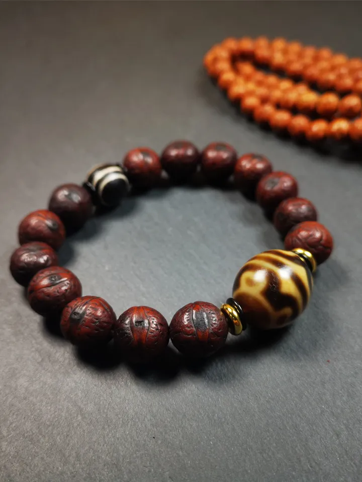 Gandhanra Unique Tibetan Lotus Darlo Dzi Wrist Mala with Old Bodhi Beads,Fit for 15-19cm Wrist,Protective Bracelet,Spiritual Gift