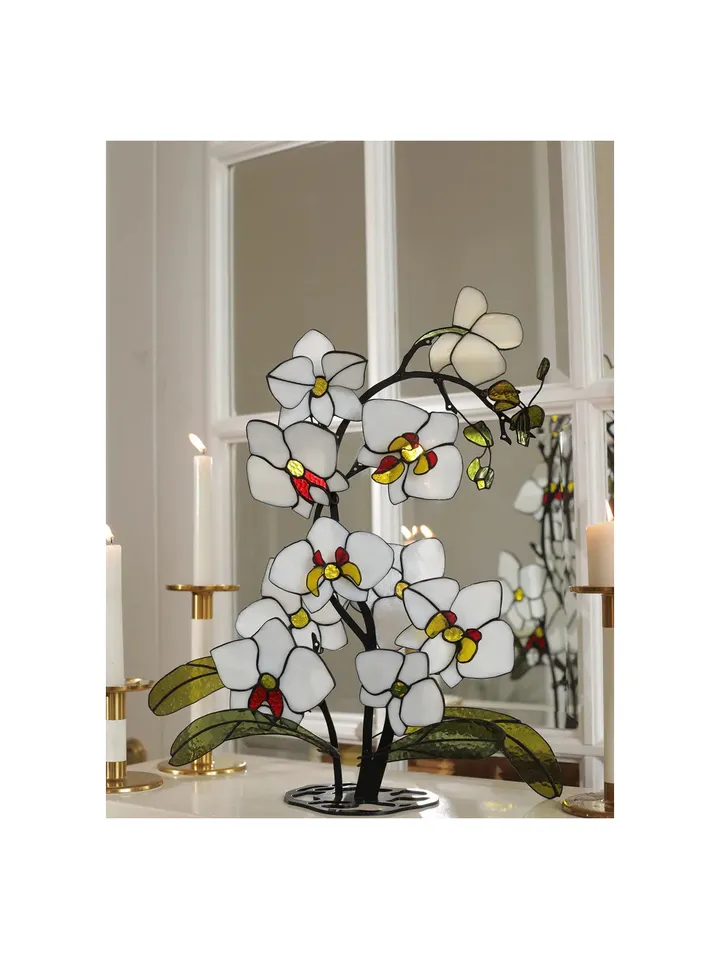Stained Glass of Snow White Orchids, Snow White Orchid Stained Glass, Stained Glass Artwork: Snow White Orchids, Snow White Orchid Glass Artwork, Snow White Orchid Stained Glass Design, Snow White Orchids in Stained Glass