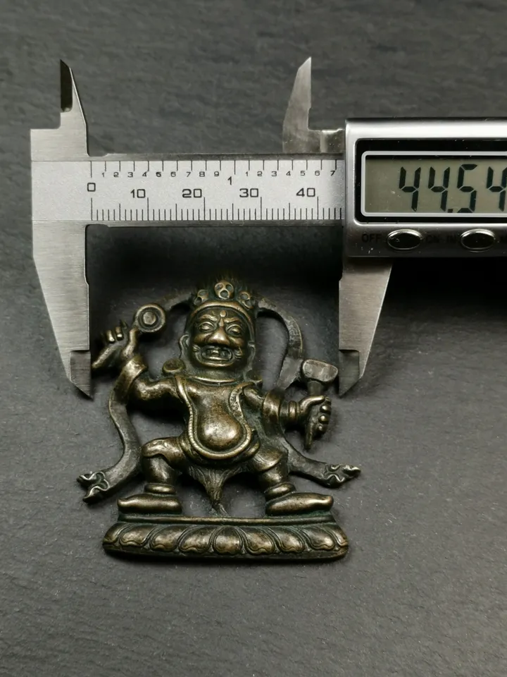 Gandhanra Vintage Tibetan Buddhist Statue,Panjaranata Mahakala Holding a Drum,2.2" × 1.8"