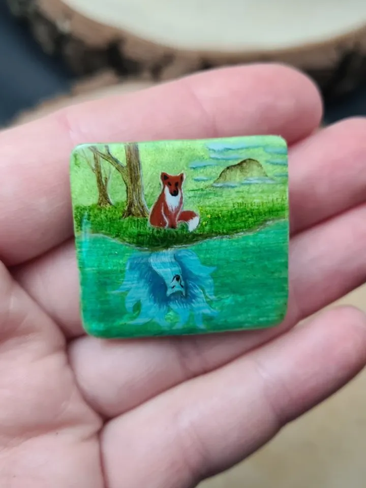 Kitsune brooch, real oil painting miniature on mother of pearl. Kitsune fox pin