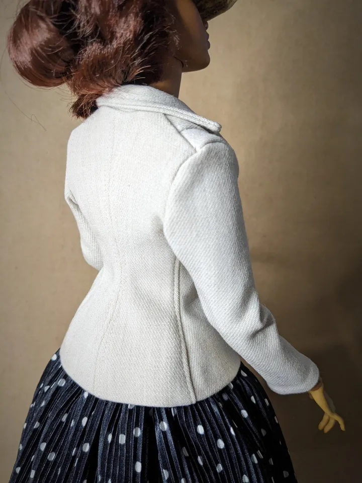 Handmade classic high fashion suit (jacket & skirt) for 16-inch Fashion Royalty dolls - FR16