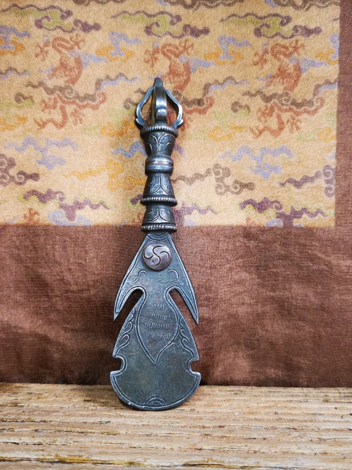Gandhanra Handmade Tibetan Amulet,Kartika(knife of the dakinis), Trantic Buddhism Ritual Implement, Altar Tools,Made of Cold Iron,4.33"