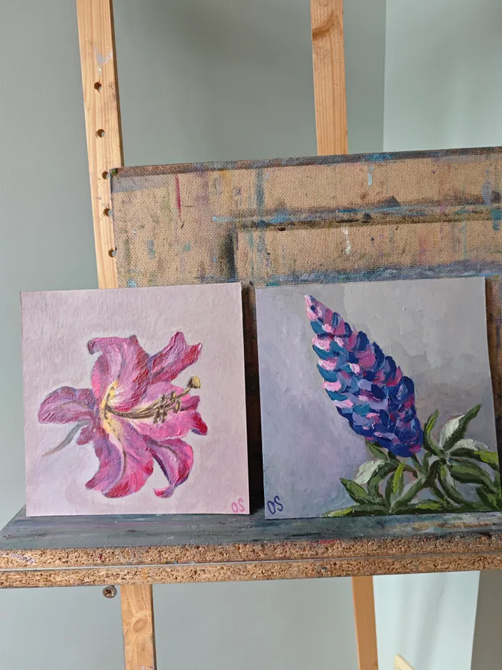 Lilies Original Painting Floral Original Art Flower Modern Artwork Bright Red Lilies Oil Painting Floral Lilies Wall Decor Art 8 x 8 inches by Olga SokolovaArt