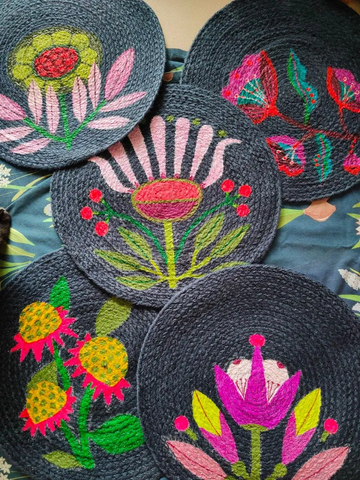 round rug,mug rug,coffee table stand,home decor,cotton round placemat colored,printed napkins,table decoration,dresser decor,rustic napkin