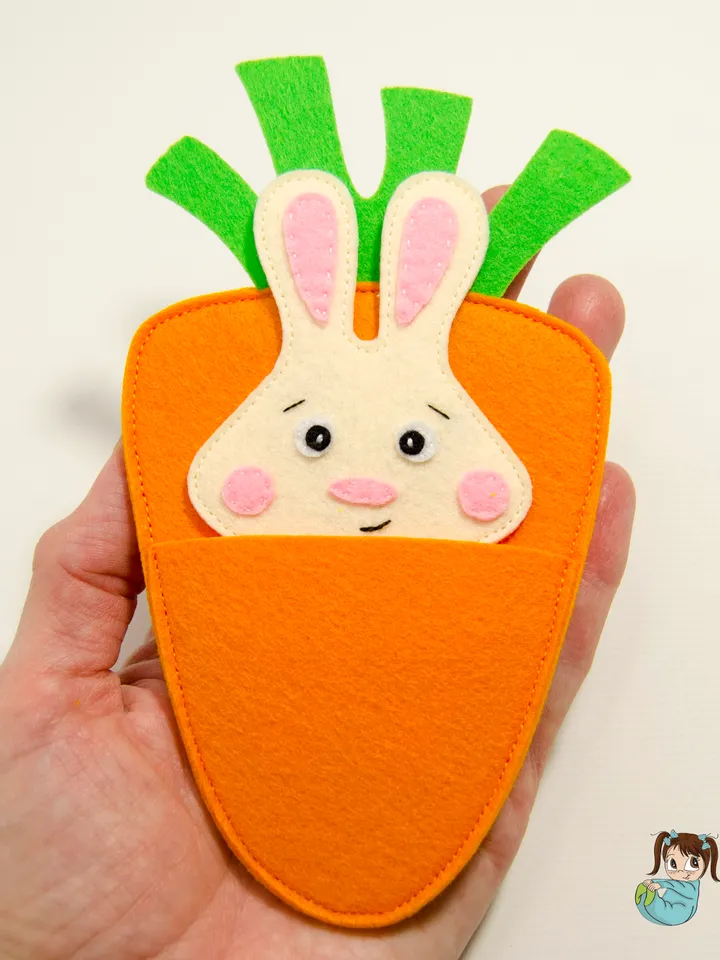 Bunny in the Carrot pocket house, PDF Pattern and Tutorial, SVG file