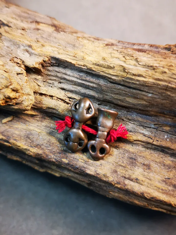 Gandhanra Handmade Tibetan Amulet Pendant,Mini Vajra and Dorje Bell, Mala Marker Bead Accessories, Made of Red Copper