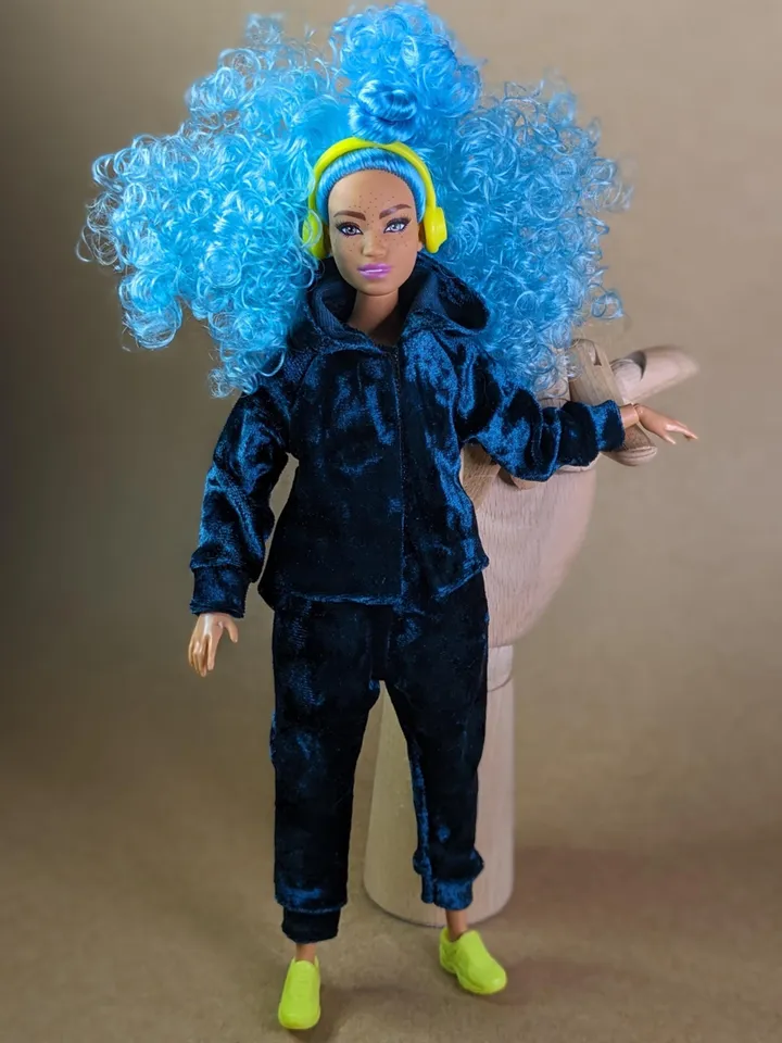 Handmade casual green velvet two-piece set (hoodie and pants) for 1/6 scale fashion female dolls