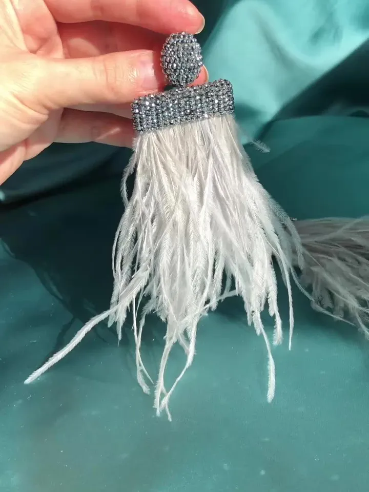 Feathers Beaded Earrings clip-on