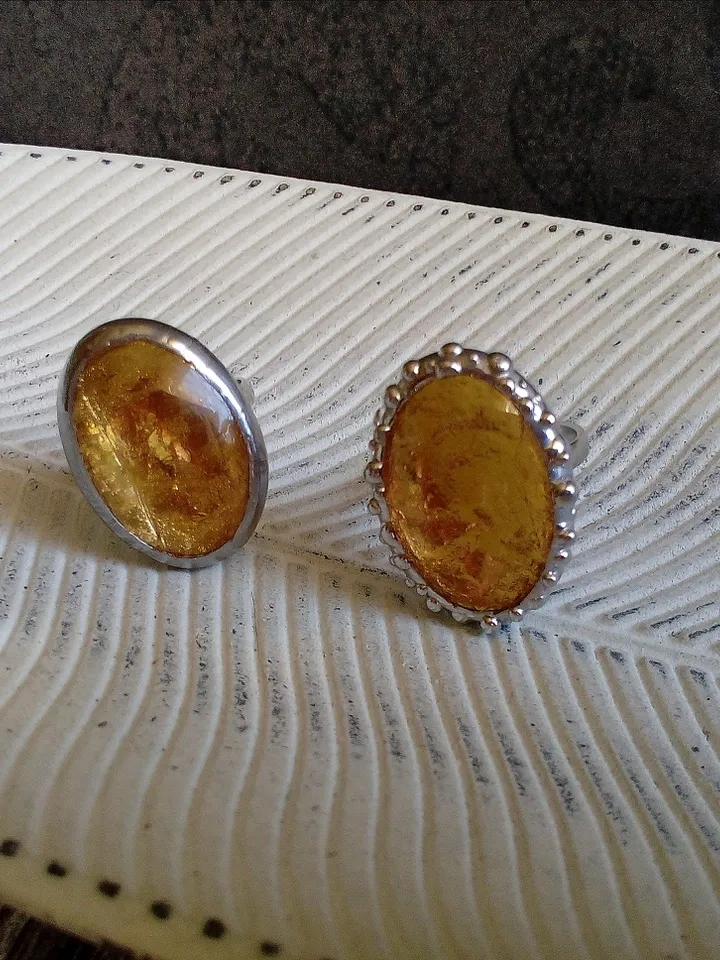 Glass ring, large oval ring, simple stained glass, tin soldered ring, stained glass ring, sparkling ring, shiny ring
