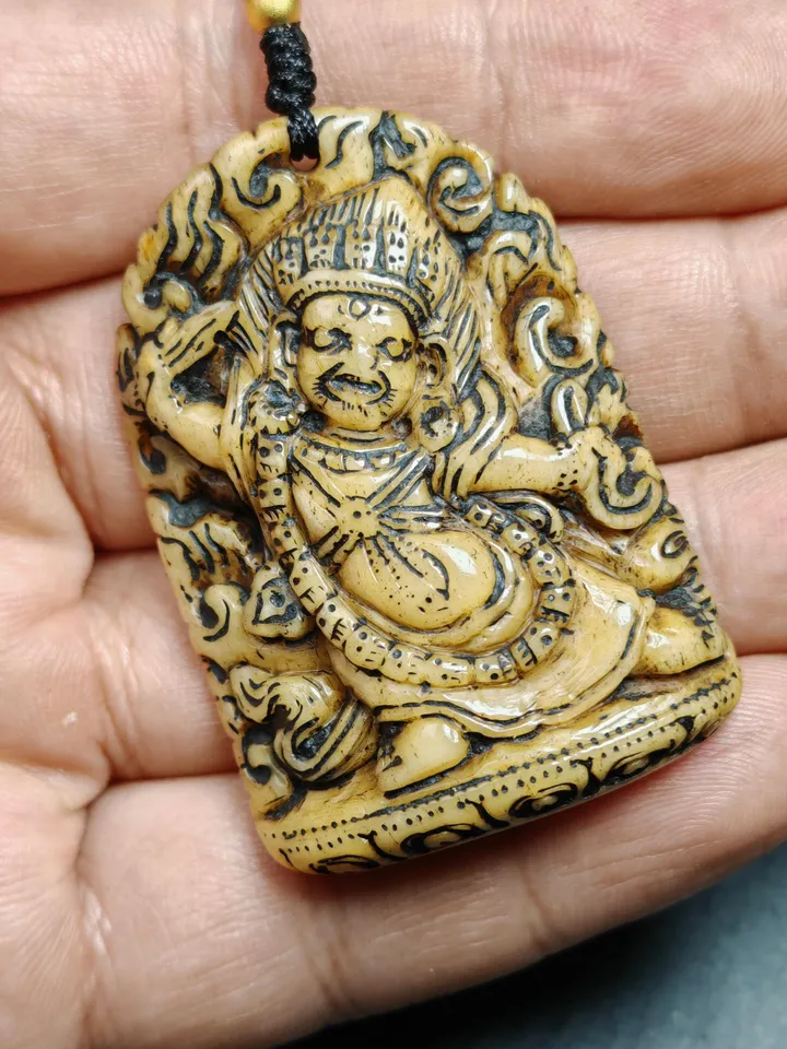 Gandhanra Vintage Tibetan Buddhism Statue Pendant,Old Yak Bone Carved Vajrapani Amulet Badge,the Protector and Guide of Gautama Buddha