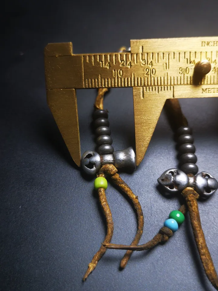 Gandhanra Handmade Tibetan Buddhist Mala Counters,Prayer Bead Counters,with Dorje and Vajra Pendant,Made of Cold Iron
