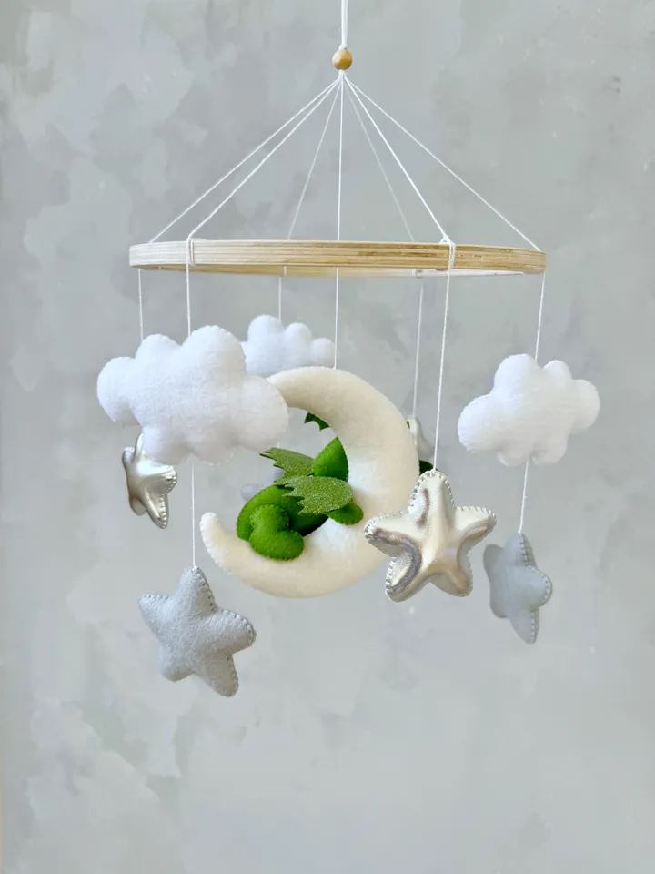 Dragon mobile baby Fantasy nursery crib mobile dragon