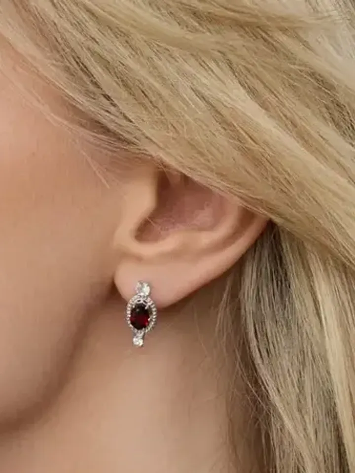 Earrings silver 925 with garnets