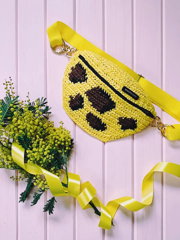 Yellow fanny pack with animal print, belt bag, crochet bag from raffia, boho hip purse, bum bag, straw belt pouch