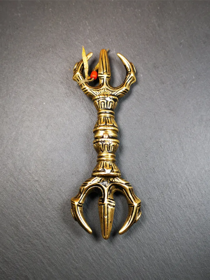 Gandhanra Unique Flat Three-pronged Vajra Dorje,Tibetan Buddhism (Vajrayana) Ritual Implement,Made of Brass,30 Years Old