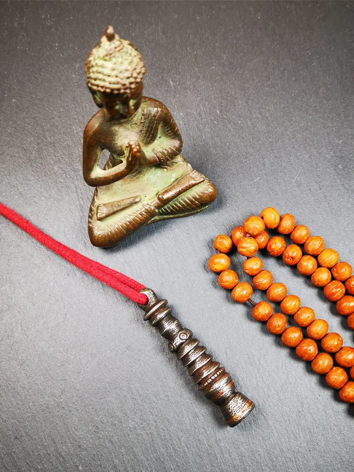 Gandhanra Handmade Tibetan Buddhist Ritual,Stupa,Pagoda,Buddhist Tower Amulet Pendant,Made of Cold Iron