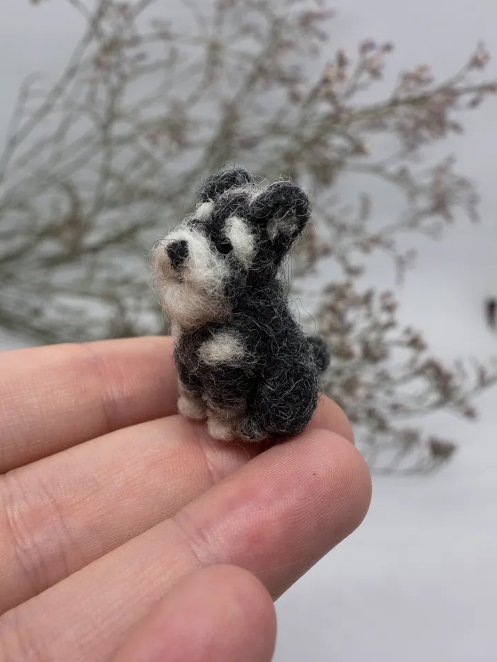 Tiny needle felted gray schnauzer, miniature felted pet, dog portrait, made to order