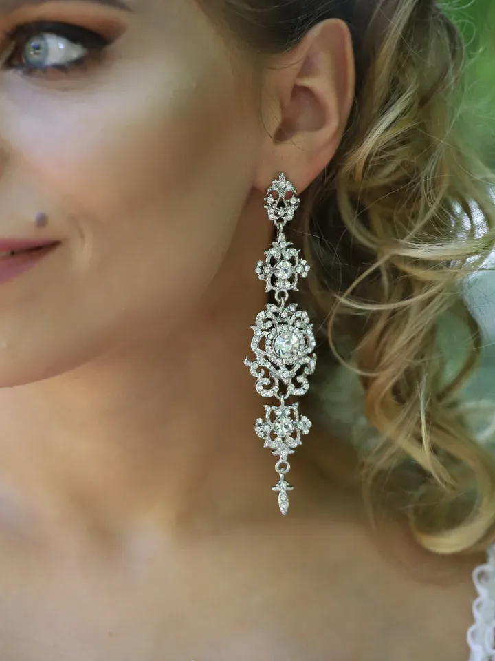 Extra Long Vintage Style Gold Wedding Earrings, Art Deco Bridal Earrings, Swarovski Bridal Earrings, Chandelier Statement Earrings, Jewelry