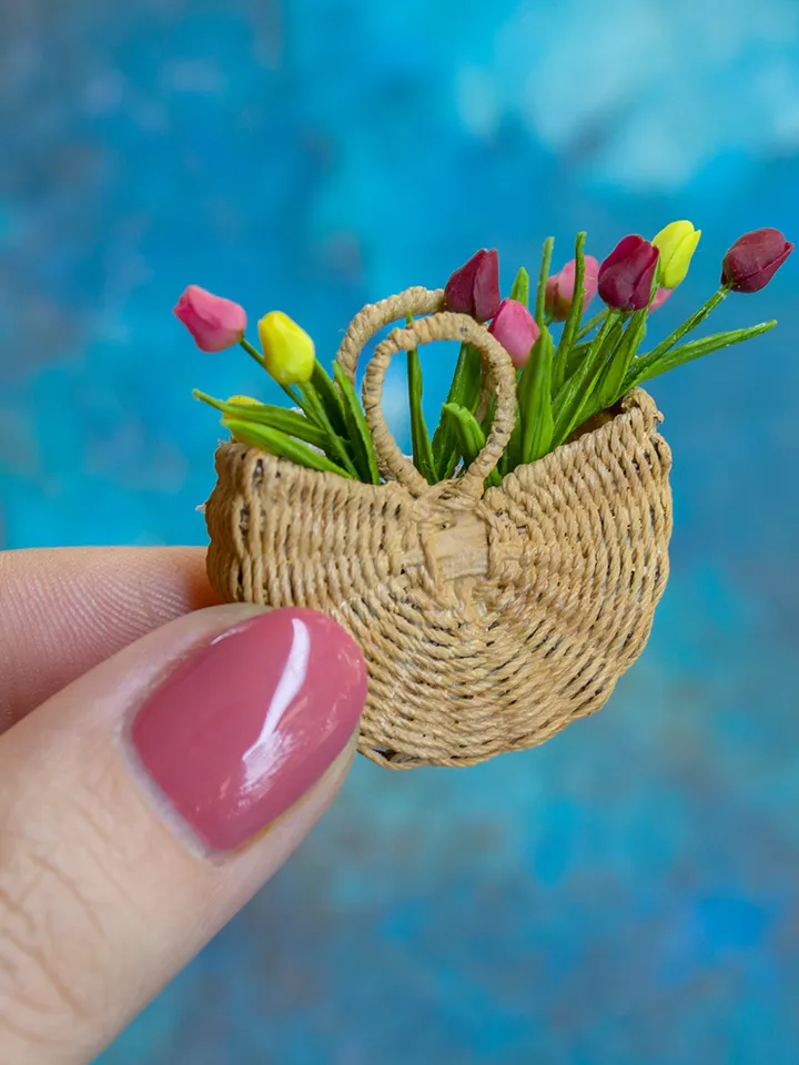 TUTORIAL Miniature wicker flower basket