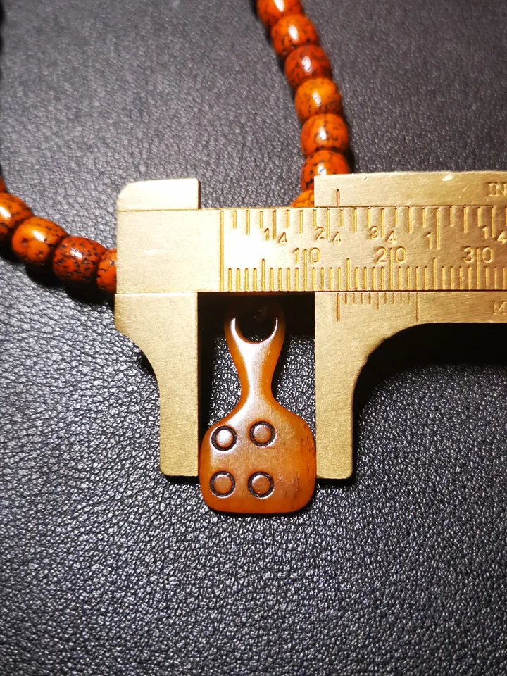 Yak Bone Carved Mantra Dot Mala Pendant,Bead Counter Clip, Prayer Bead Accessories,Gandhanra Tibetan Amulet