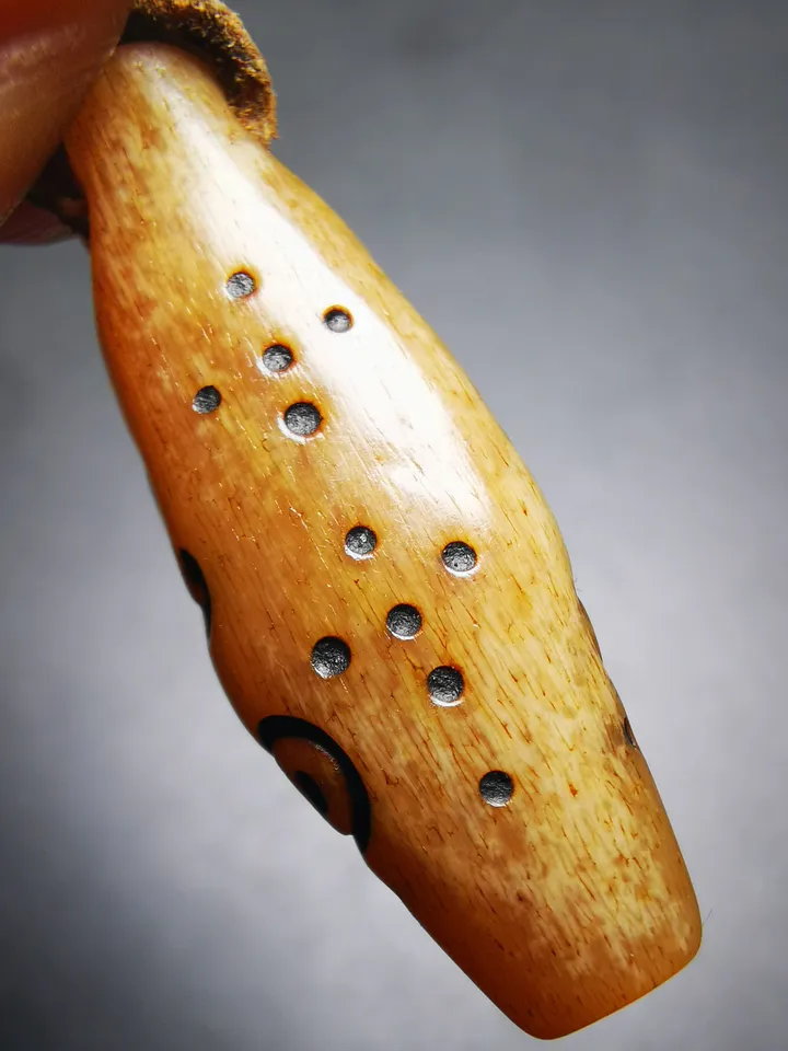 Gandhanra Tibetan Yak Bone Carved Amulet,Bead Counter Pendant,Mani Jewel Amulet for Mala,Prayer Beads