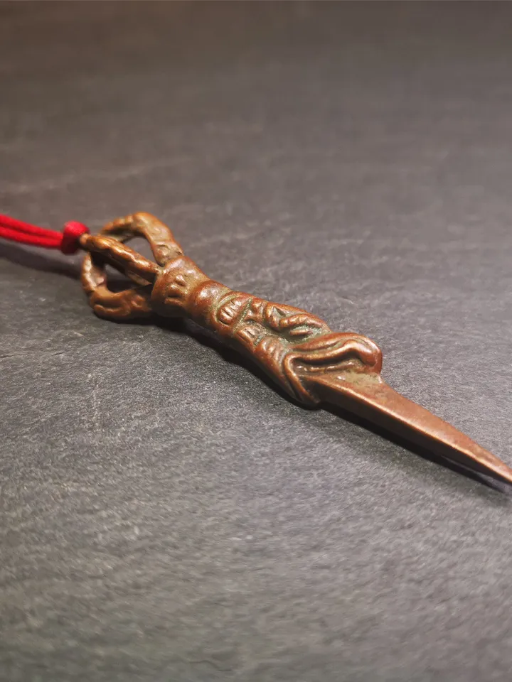 Gandhanra Antique Tibetan Amulet,Dragon Phurba,Kila(Dorje Phurba) , Trantic Buddhism Ritual Implement Pendant,Made of Copper,2.6"