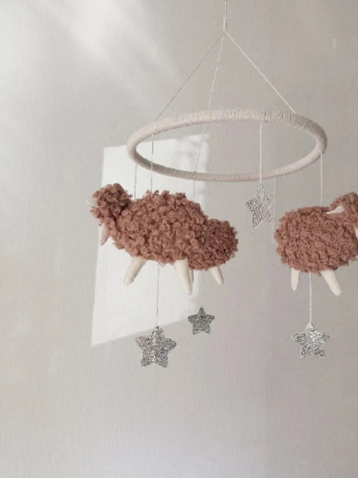 Crib baby mobile Sheep, Baby mobile Pink, Boucle crib toys