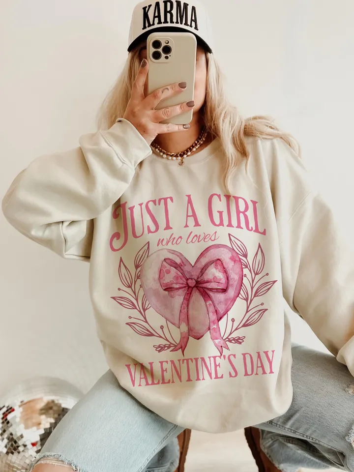 Just a girl Who Loves Valentines Day, Social Club Png, Retro valentines png,valentines day png, Trendy png, Valentine Coquette Png