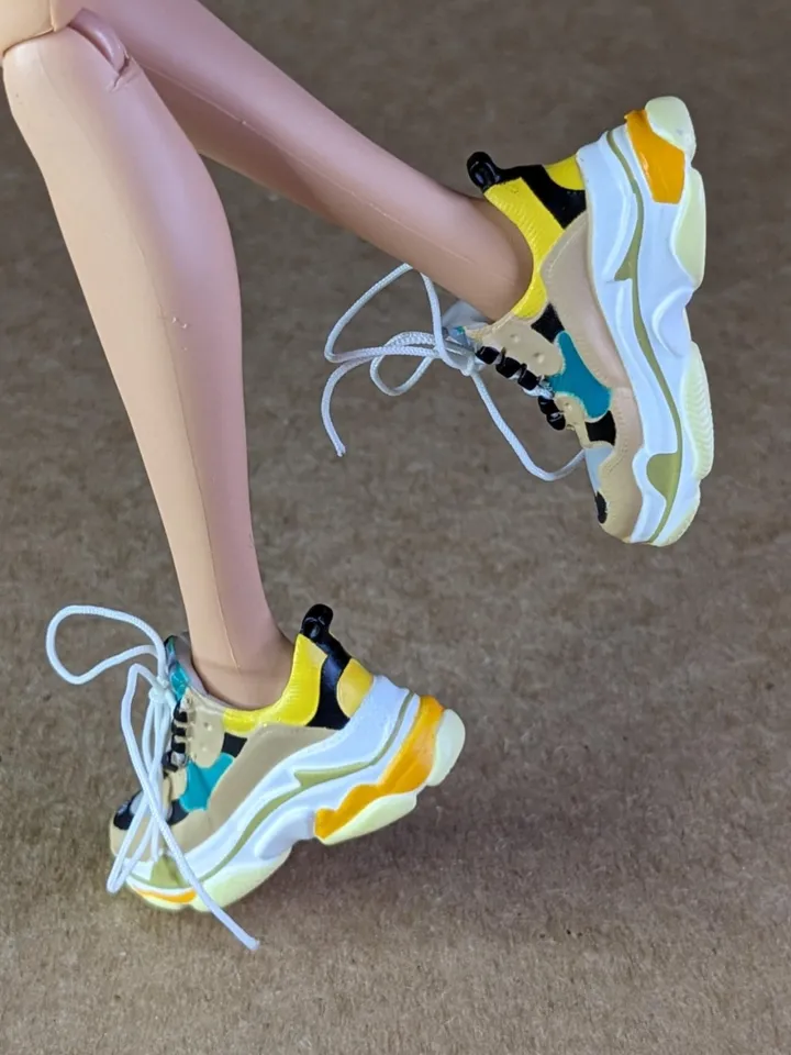 Beige, Green & Yellow sneakers for 11 inch female dolls (MH g1, g2, g3 or EAH)