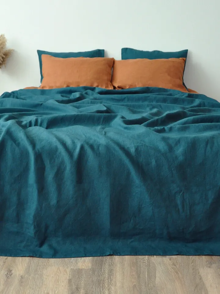 READY TO SHIP / Teal linen double layered coverlet  / Softened linen / Medium weight / Double, Queen, California King, Custom size bed cover