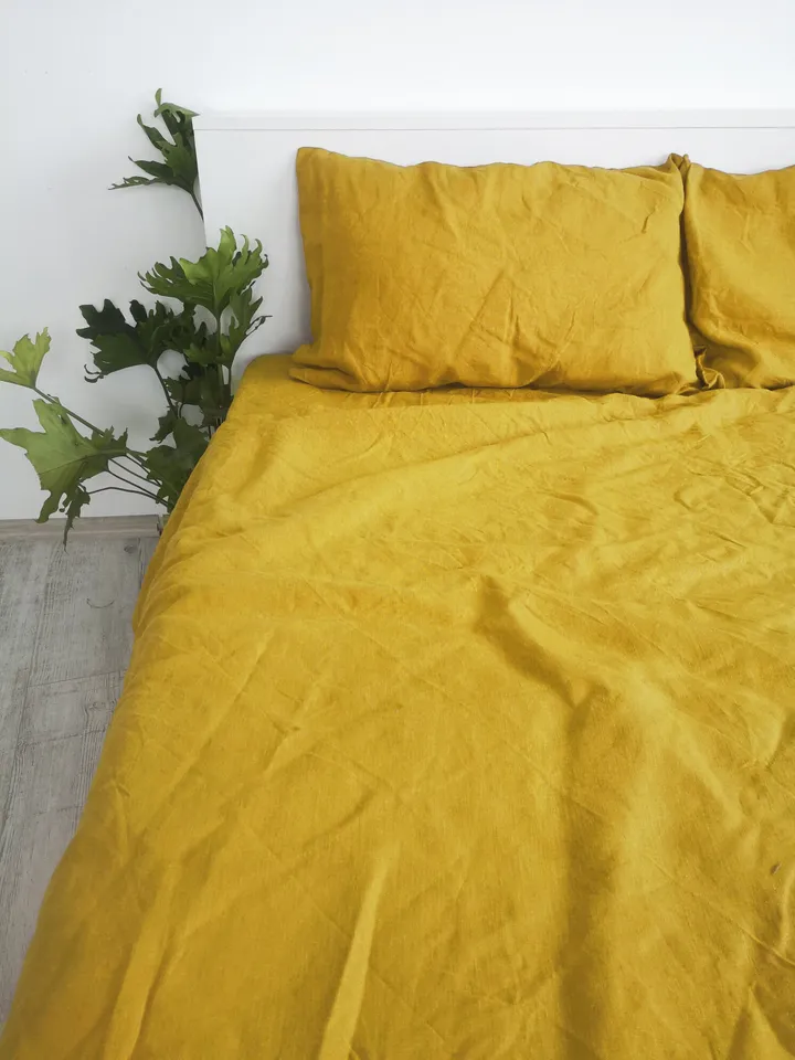 Mustard linen sheet set / 1 flat sheet + 1 fitted sheet + 2 pillowcases / Softened linen bedding / Stonewashed / Mustard bedding set
