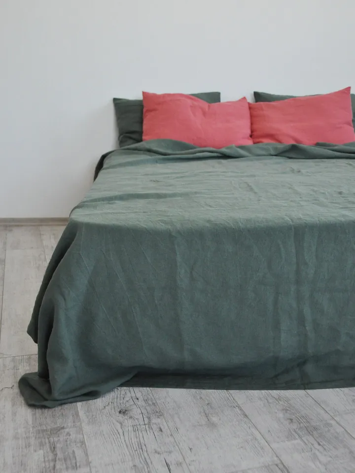 Pine green linen flat sheet / 1 Flat sheet / Softened linen sheet / Stonewashed linen / Linen bedsheet / Green bed sheet /Farmhouse decor