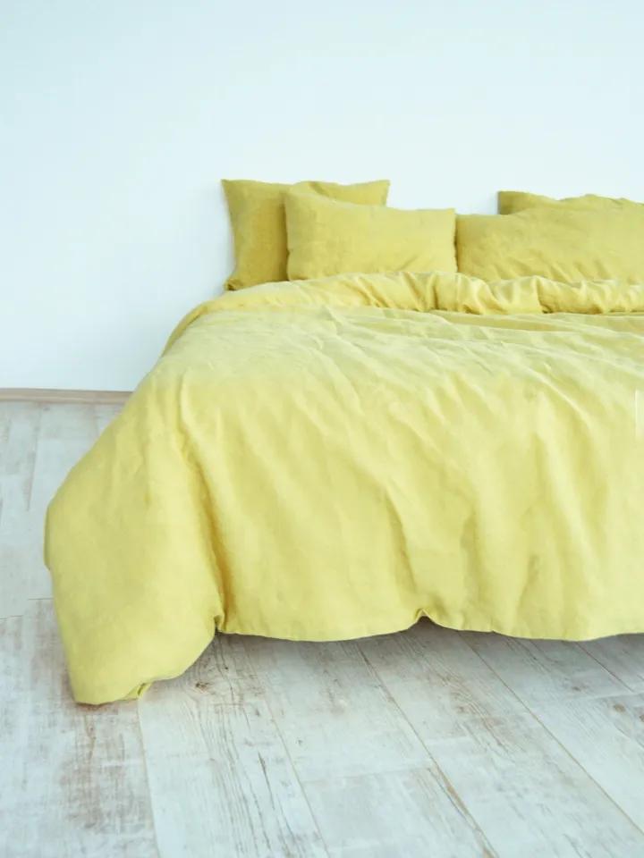 READY TO SHIP / Chartreuse yellow linen pillowcase / Yellow-green pillow cover / Body, King / Envelope closure