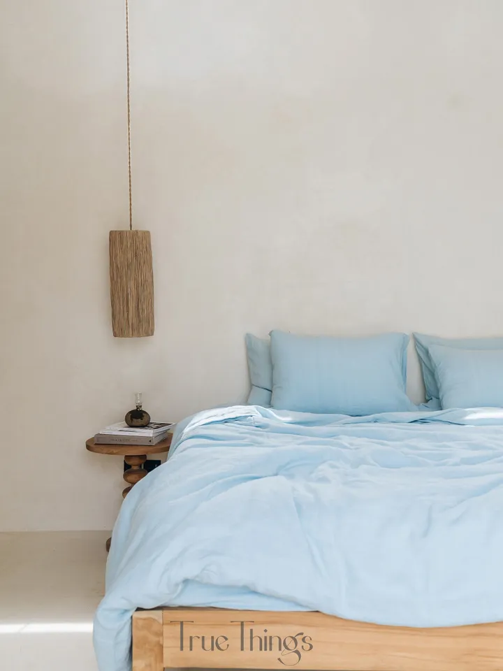 Sky blue linen bedding set / 1 Duvet cover + 2 Pillowcases in light blue color / Softened linen bedding / Hidden buttons / Coconut buttons