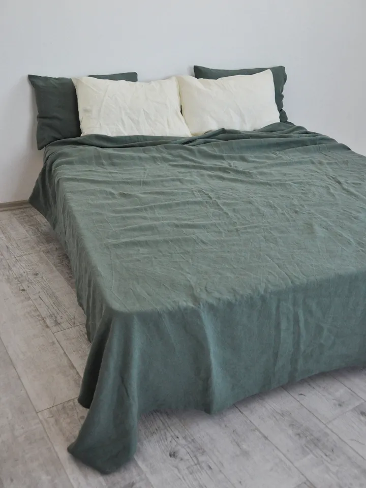 Pine green linen flat sheet / 1 Flat sheet / Softened linen sheet / Stonewashed linen / Linen bedsheet / Green bed sheet /Farmhouse decor