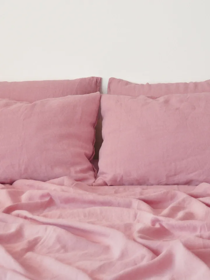 Rose pink linen sheet set / 1 flat sheet + 1 fitted sheet + 2 pillowcases / Softened linen bedding / Stonewashed / Pink bedding set