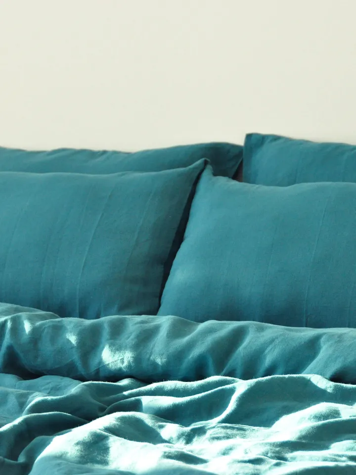 Teal linen duvet cover / 1 duvet cover / Softened linen / Comforter cover / Coconut buttons / Ribbon ties / Hidden closure /Stonewashed
