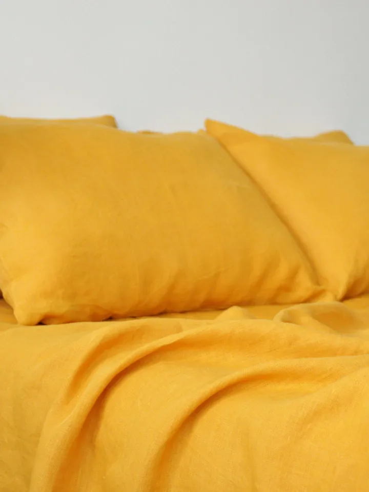 Turmeric linen flat sheet / 1 Flat sheet / Softened linen sheet / Stonewashed linen / Linen bedsheet /Farmhouse decor