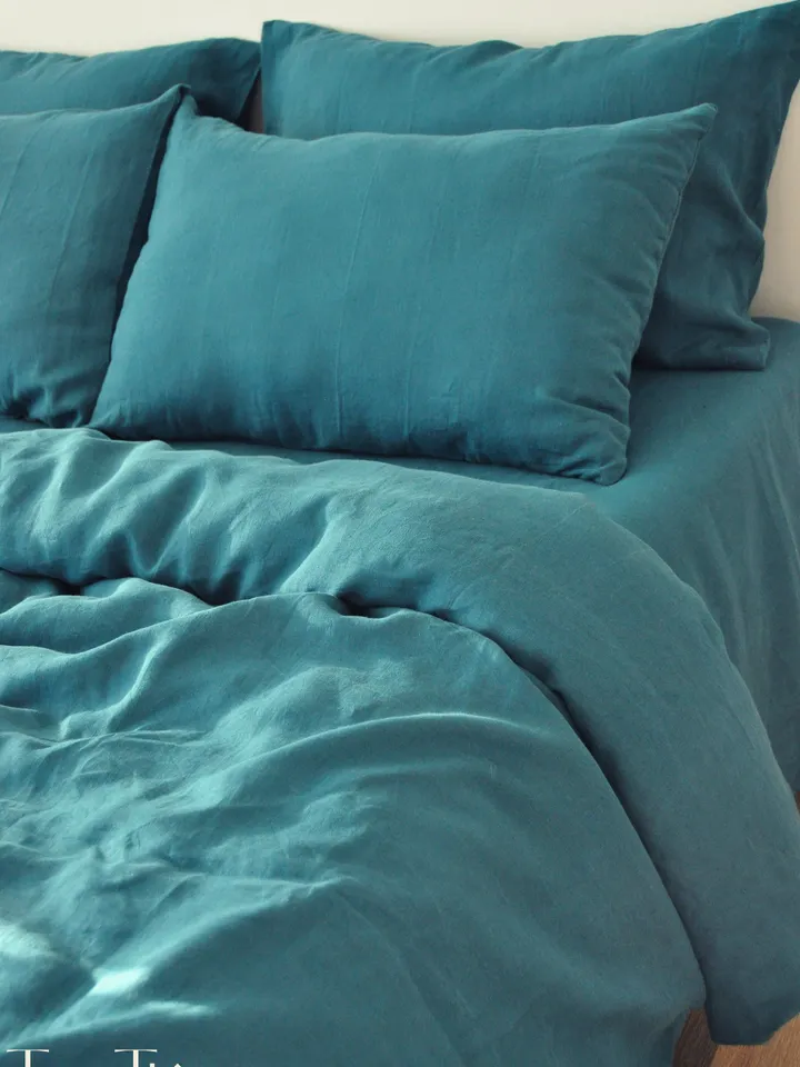 Teal linen duvet cover / 1 duvet cover / Softened linen / Comforter cover / Coconut buttons / Ribbon ties / Hidden closure /Stonewashed
