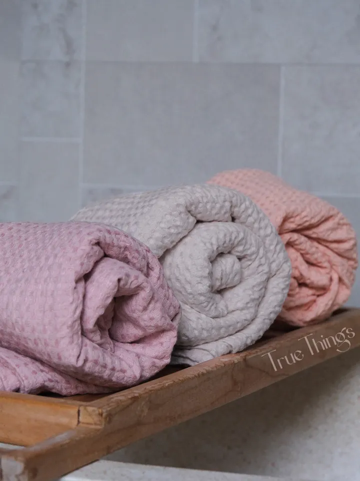 Dusty pink waffle linen bath towels / Pink linen bath towel set / Hand, face, body towel / Natural softened stonewashed linen / Organic flax