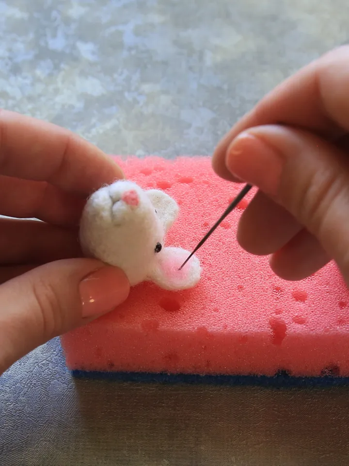 Needle felting Tutorial Felt Mouse Pattern Pet Plush Needle Felted Mouse Books Kawaii Plush Animals Wool felting Craft Felt Animals Pattern