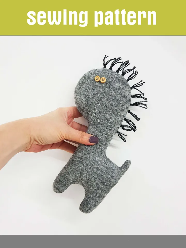 Horse sewing pattern PDF tutorial in English, stuffed animal template to sew, plush toy sewing diy