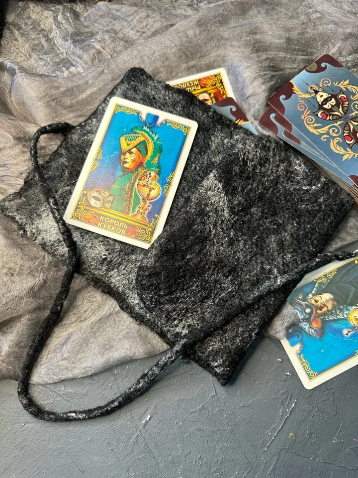 Tarot bag Black cat and Skull